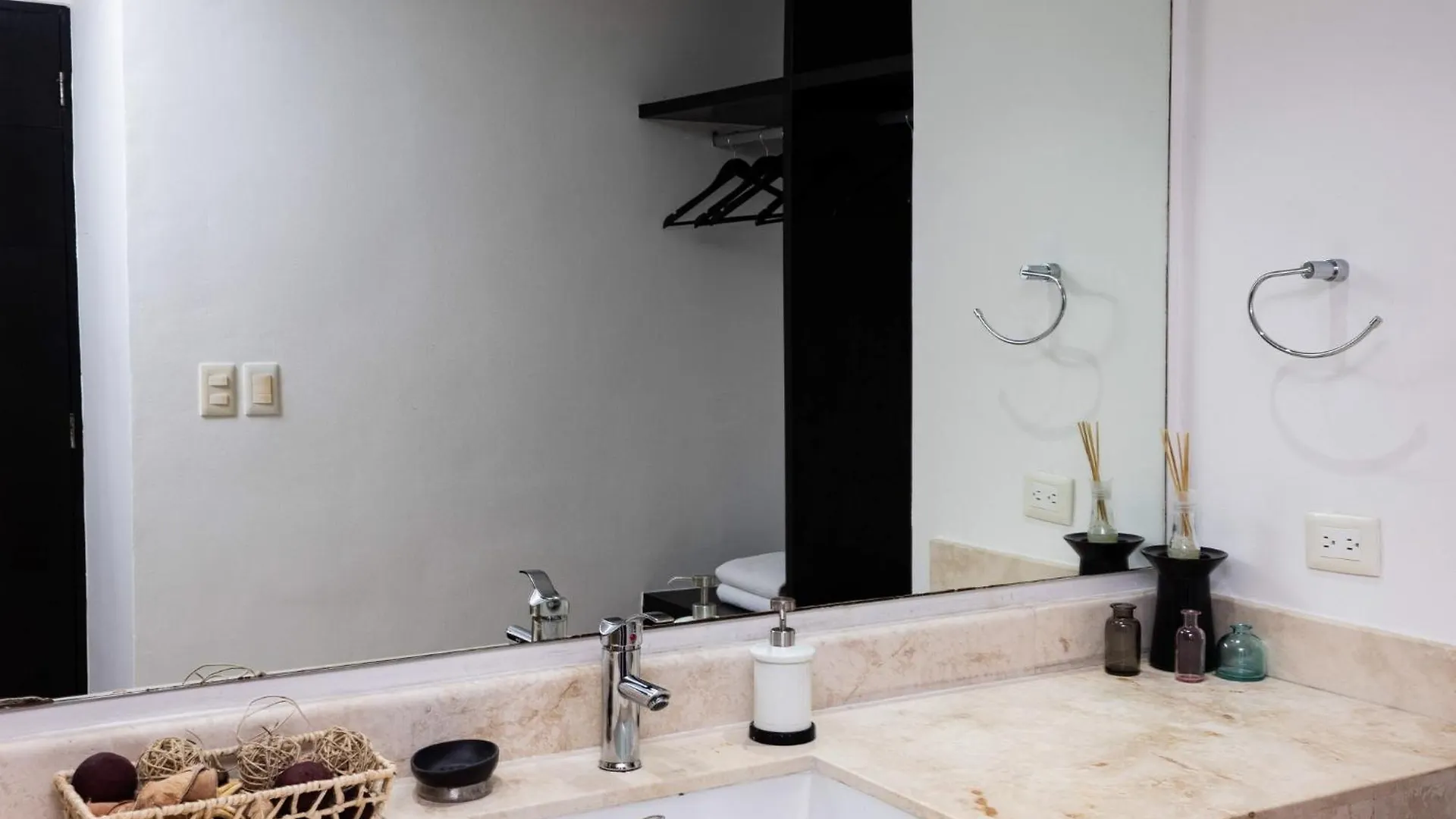 דירה פלאייה דל כרמן Elements Garden House 5 Condo מקסיקו